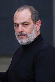 Daniele Blando as Agente - Tribunale