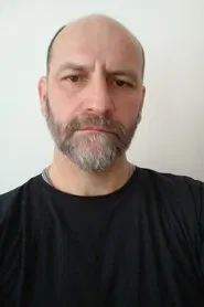 Zsolt Páll as Border Officer