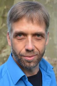 Harald Polzin as Wächter
