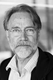 Niklas Falk as Arild