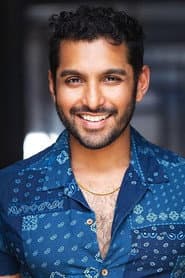 Levin Valayil as Adult Aladdin