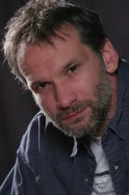 Zsolt László as Paulus