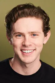 Josh Bates as Alexander Hamilton