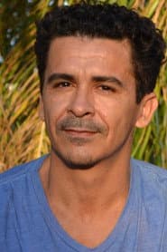 Marcello Gonçalves as Soldado Patamo