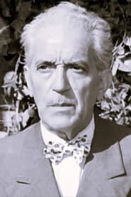 Raimondo Van Riel as Old Man (uncredited)