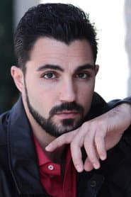 Davide Paciolla as Agente - Tribunale