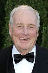 Jerry Weintraub as Denny Shields