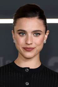 Margaret Qualley as Sue