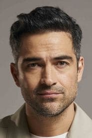 Alfonso Herrera as Francisco