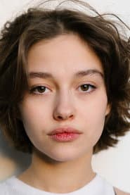 Sofia Lopunova as Marie