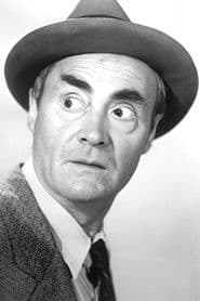 John 'Skins' Miller as Hog-Eye Electrician (uncredited)