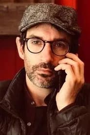 Benoît Herlin as Arsonist