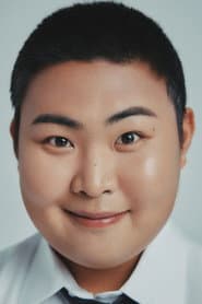 Woo Min-kyu as Store Owner's Son