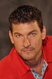 Sebastián Ligarde as Doctor