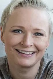 Vicki Berlin as Paula