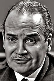André Bervil as Le directeur de la prison