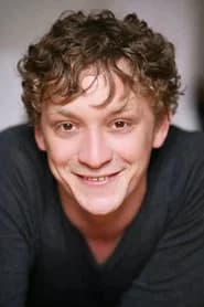 Michaël Erpelding as Raymond