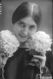 Paola Borboni as Charwoman