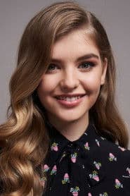 Lyliana Wray as Amelia