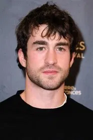 Ilian Bergala as Albert