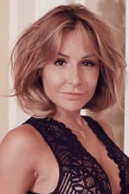 Blanka Lipińska as Elena