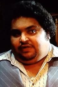 Ahmed El Shenawi as Merchant #2