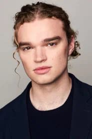 Skylar Okerstrom-Lang as Oskar