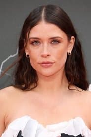 Mia Tomlinson as Judy Warren