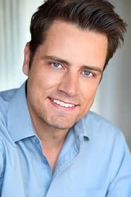 Christian Simpson as Lt. Gavyn Sykes - Bravo 6 (uncredited)