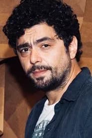Alberto Ajaka as Fiscal Roitman