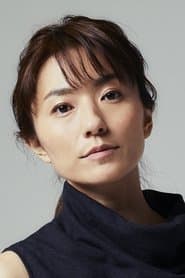 Mami Nakamura as Yu's Mother