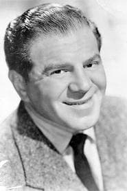 Lionel Stander as Innkeeper