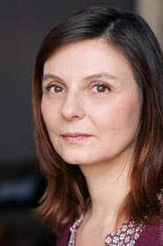 Séverine Warneys as Barbara Veil