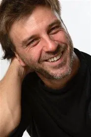 Armando del Río as Douglas