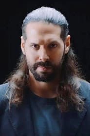 Matías Rispau as Motoquero 3