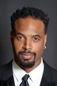 Shawn Wayans as Ray Wilkins