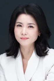 Lee Seung-yeon as Jang Min-hwan's Wife