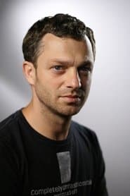 Grzegorz Damięcki as SS Sergeant Kunder