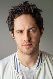 Gore Abrams as Oliver