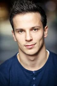 Peter Lofsgard as Spider Technician