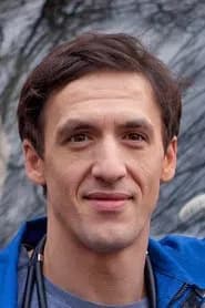 Artur Smolyaninov as Lyutyy