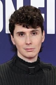 Daniel Howell as Male Technician #1 (voice) (uncredited)