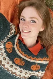 Kiera Osborne as Cheerleader