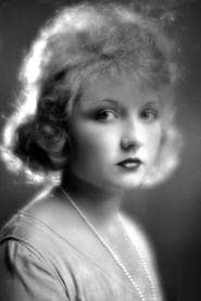 Eva Novak as Courtier (uncredited)