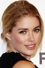 Doutzen Kroes as Venelia