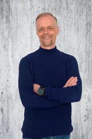 Olaf Kayhan as Train Nazi