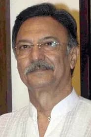 Suresh Oberoi as Seitraj Singh