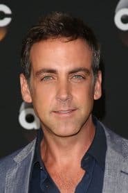 Carlos Ponce as Mariachi Beaver (voice)