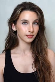 Sophia Sabol as Makayla Trower