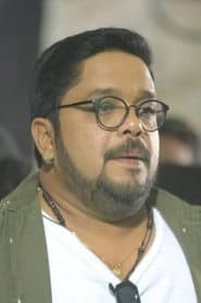Johny Antony as Aanandan Muthalali